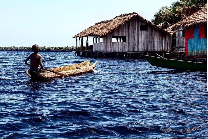 Ghana: Nzulezu Stilt Village